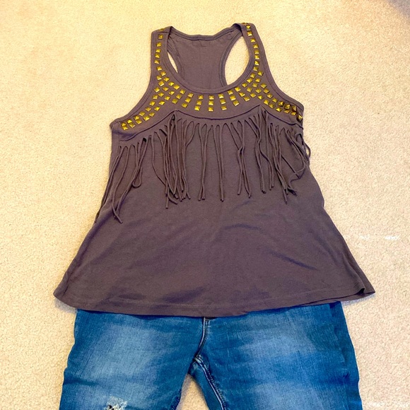 🌈3/$10 Tank Tops - Picture 3 of 8